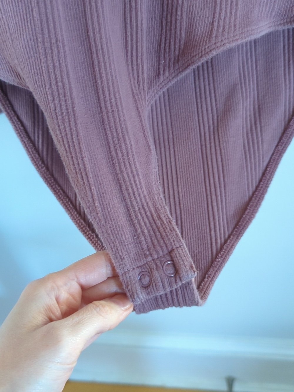 Gap Long Sleeved Bodysuit - Picture 3 of 4